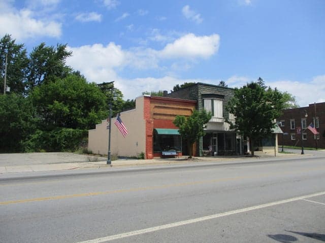 Photo 1