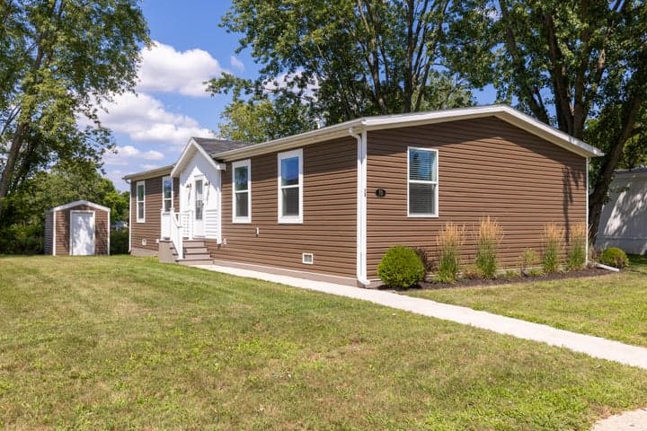714 Mill Street 70, Leslie, MI 49251