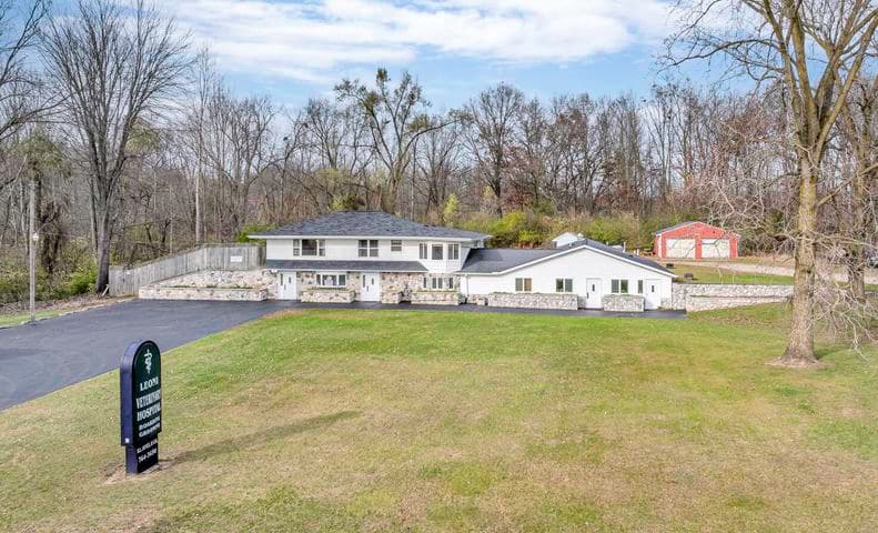 4946 Page Avenue, Michigan Center, MI 49254