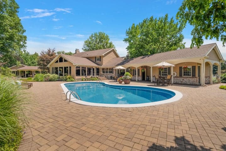 6130 Eidson Road, St. Joseph, MI 49085