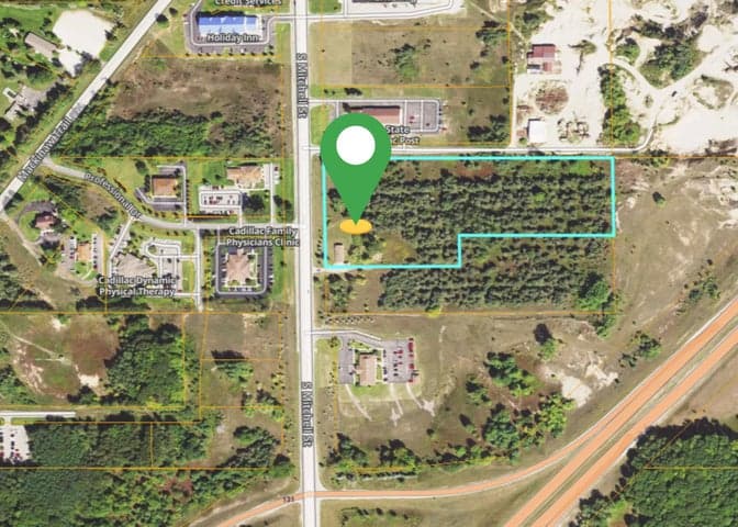 7801 S US-131, Cadillac, MI 49601