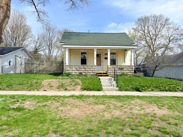 112 W Church Avenue, Reed City, MI 49677