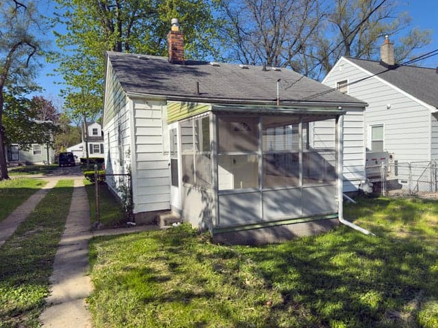 Photo 3