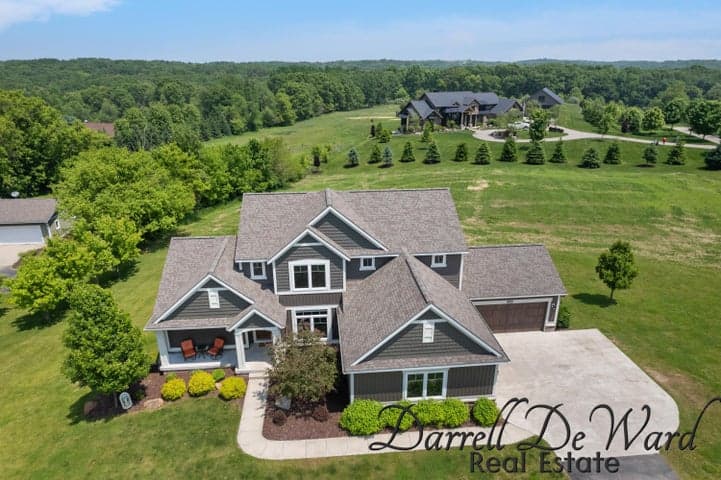 3940 Egypt Valley Avenue NE, Ada, MI 49301