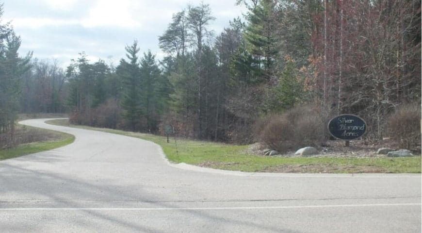 3481 Jeffrey Spur, Hamilton, MI 49419