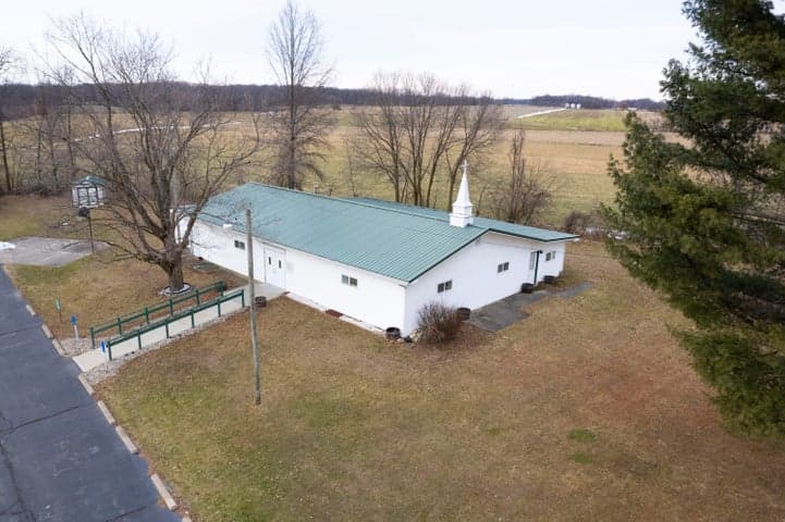 64016 M 62, Cassopolis, MI 49031