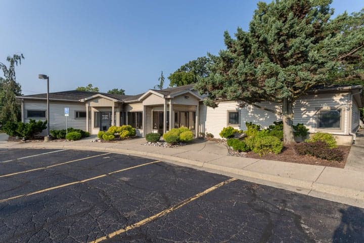 1418 E Michigan Avenue #2, Jackson, MI 49202