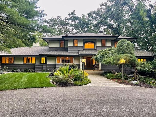 8050 Wilderness Trail NE, Ada, MI 49301