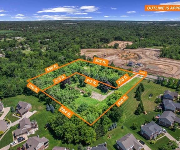 27487 Pontiac Trail, South Lyon, MI 48178