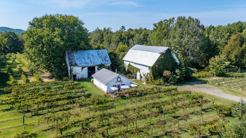 7397 S Pere Marquette Highway, Pentwater, MI 49449