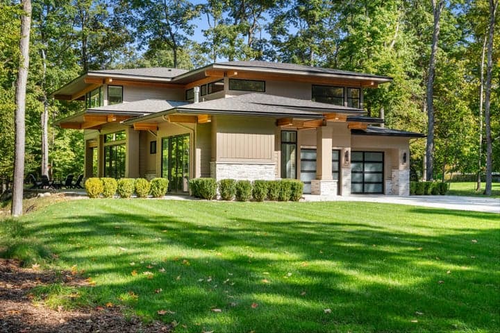 6 N Country Club Drive 6, Charlevoix, MI 49720