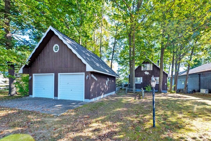8630 W School Section Lake Drive, Mecosta, MI 49332