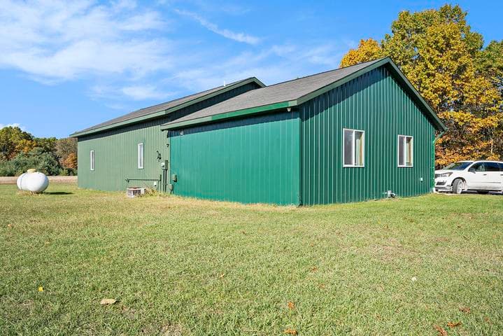 479 S Division Street, Newaygo, MI 49337