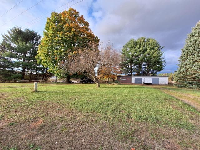 1384 W Chauvez, Scottville, MI 49454