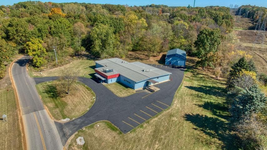 201 Brookley Avenue, Jackson, MI 49202