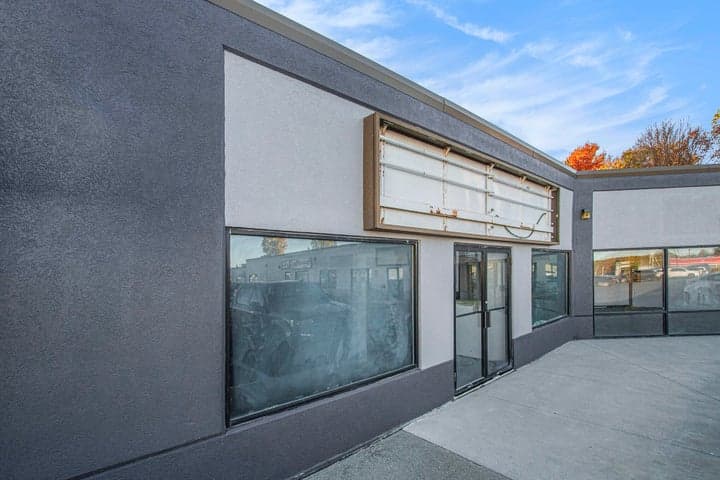 1210 Phoenix Street 2, South Haven, MI 49090