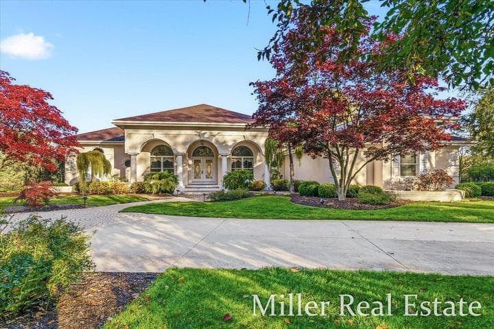 660 Indian Hills Drive, Hastings, MI 49058