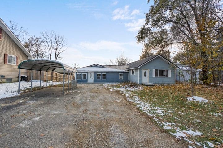 4109 Page Avenue, Michigan Center, MI 49254