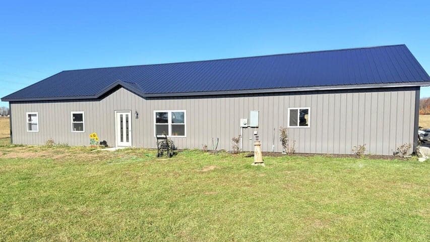 16710 12 Mile Road, Leroy, MI 49655