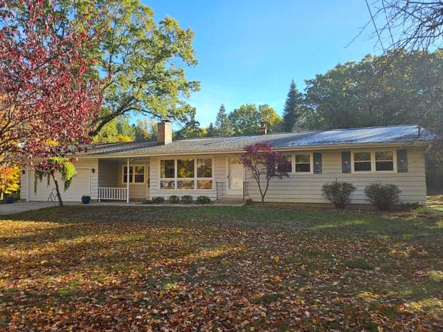7040 Holly Drive, West Olive, MI 49460