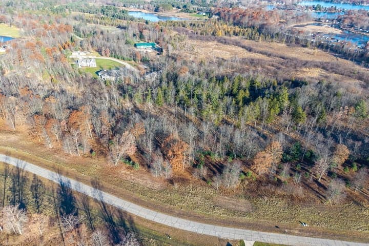 11482 Killarney Drive, Stanwood, MI 49346