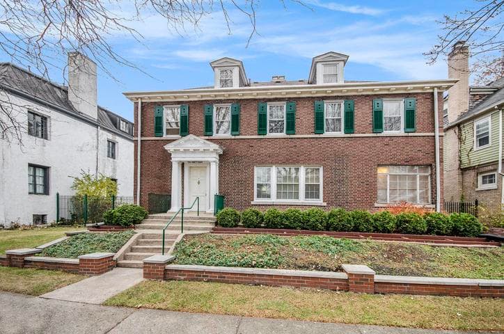 1038 Parker Street, Detroit, MI 48214