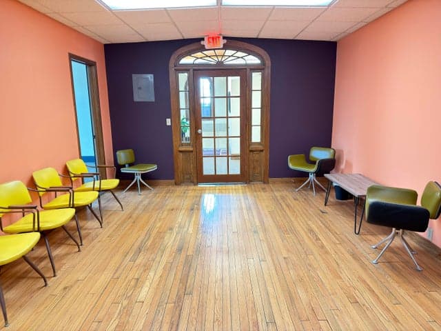 Photo 5