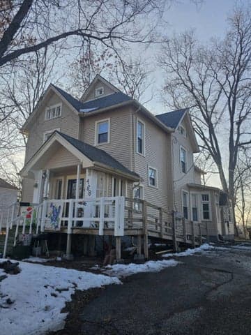 468 Colfax Avenue, Benton Harbor, MI 49022