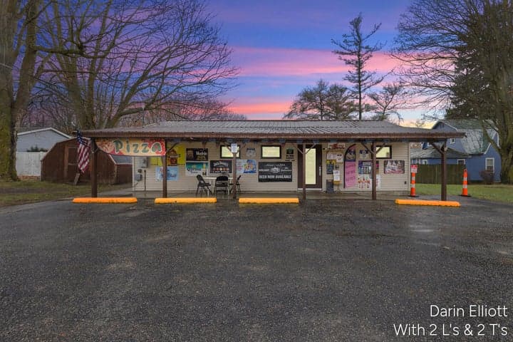 5460 Orleans Road, Orleans, MI 48865