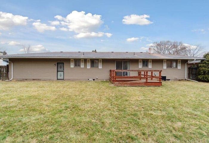 3172 Mysylvia Drive, Saginaw, MI 48601