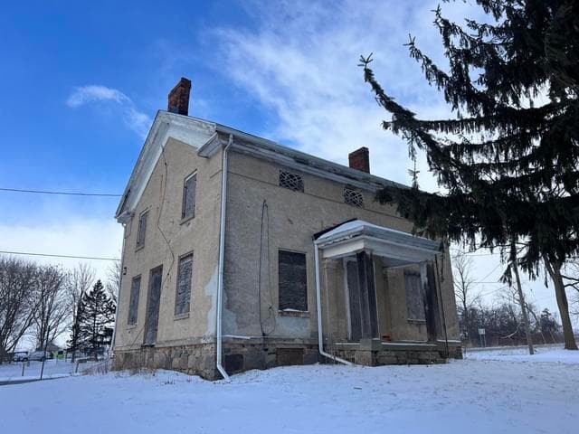 4576 Ann Arbor-Saline Road, Ann Arbor, MI 48103