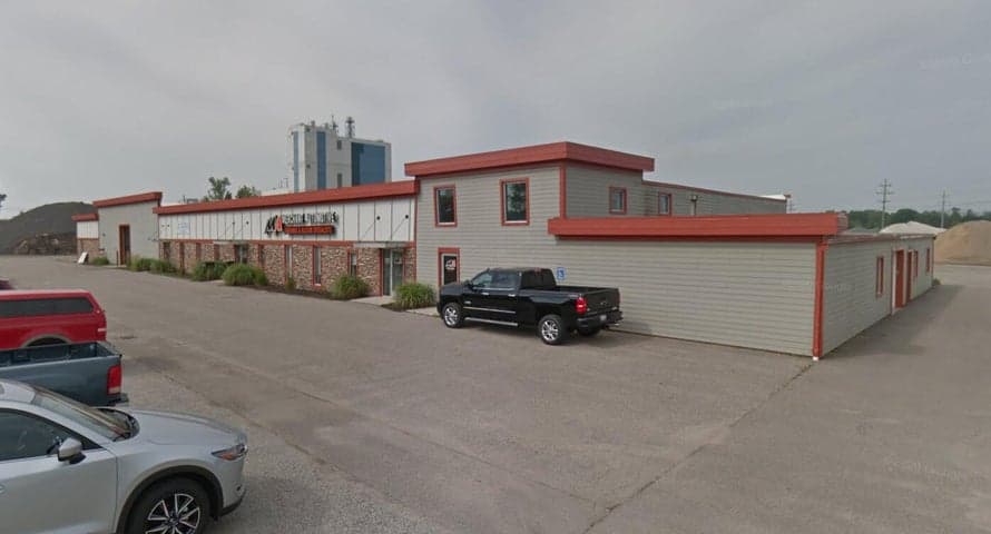 268 N Fairview Road 30 & 40, Zeeland, MI 49464