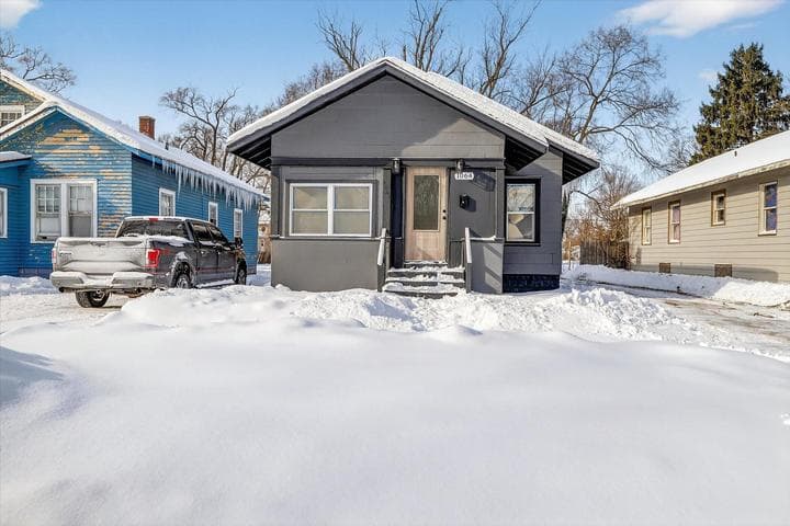 1064 Ogden Avenue, Benton Harbor, MI 49022