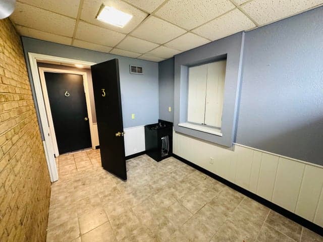 Photo 6