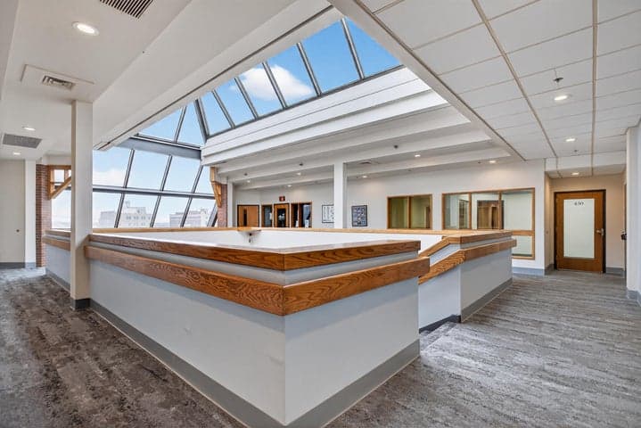 300 W Washington Avenue #430, Jackson, MI 49201