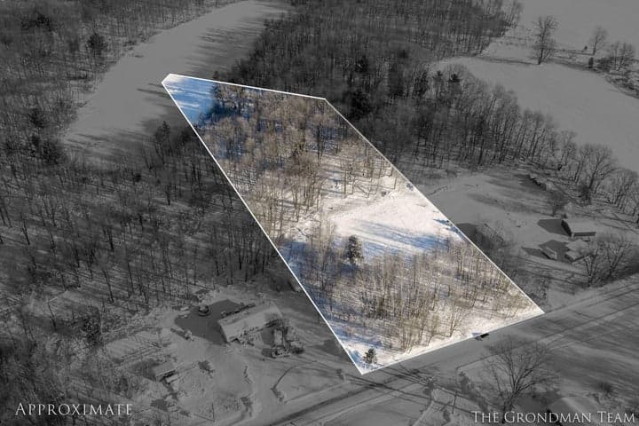 3873 W 136th Street, Grant, MI 49327