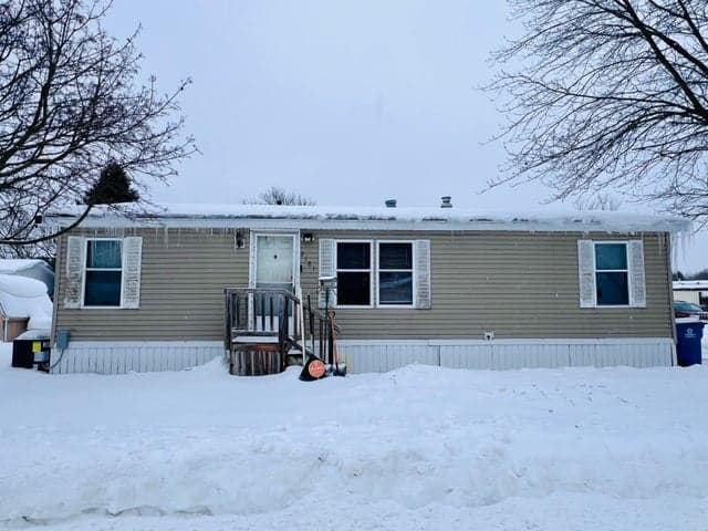 2181 Candlestone West Court #88, Muskegon, MI 49442