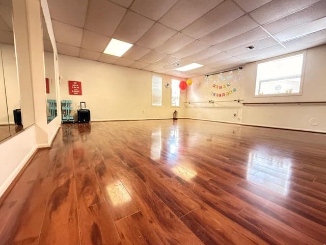 2385 S Huron Parkway, Ann Arbor, MI 48104