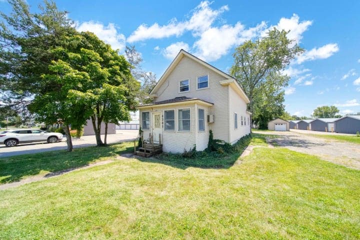 4341 Page Avenue, Michigan Center, MI 49254