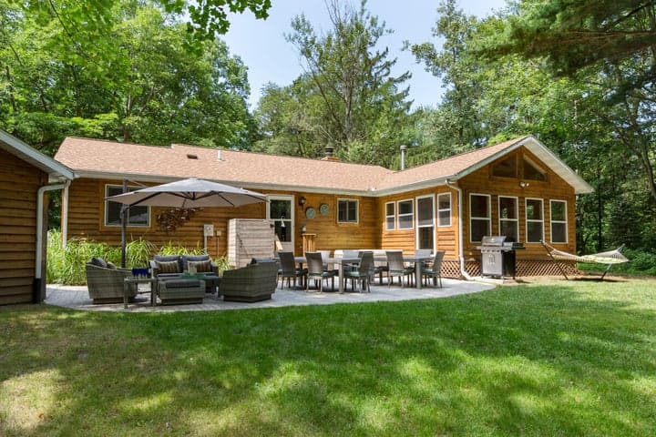 6490 E Chikaming, Sawyer, MI 49125