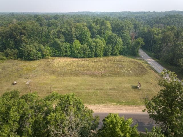 21578 Jefferson Road, Morley, MI 49336