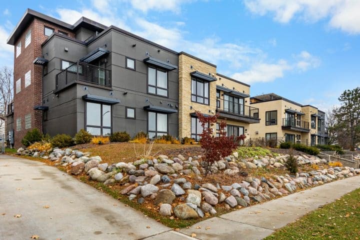 450-462 W Stadium Boulevard, Ann Arbor, MI 48103