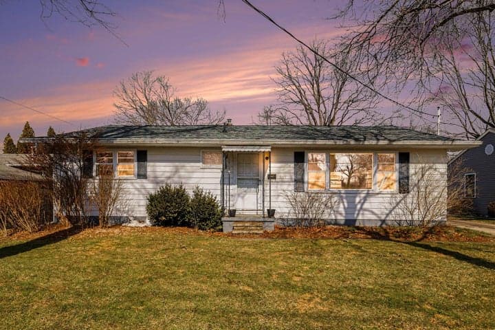 311 Dutton Street, Eaton Rapids, MI 48827