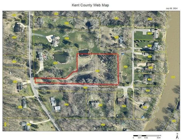 6130 Thornapple River Drive SE, Alto, MI 49302