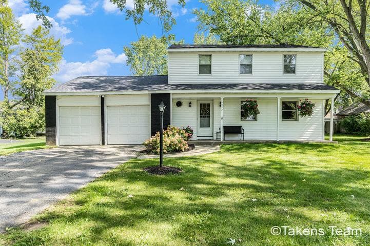 4223 Burton Street SE, Grand Rapids, MI 49546