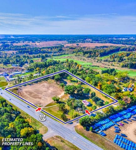 5472 S Meridian Road, Jackson, MI 49201