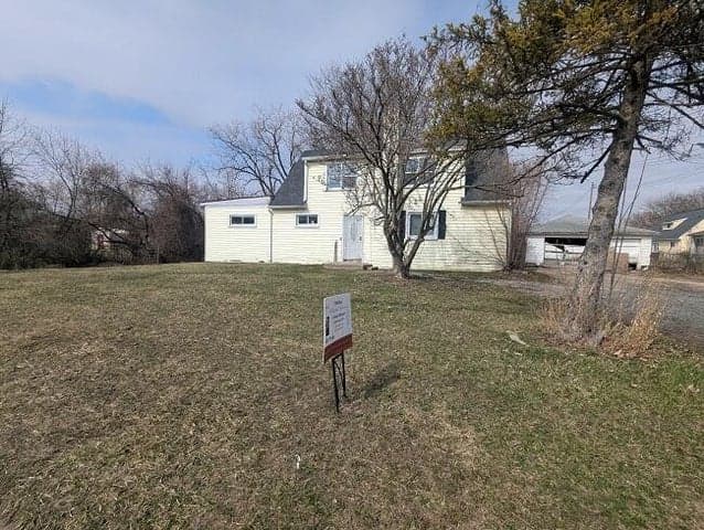 3428 W Jolly Road, Lansing, MI 48911