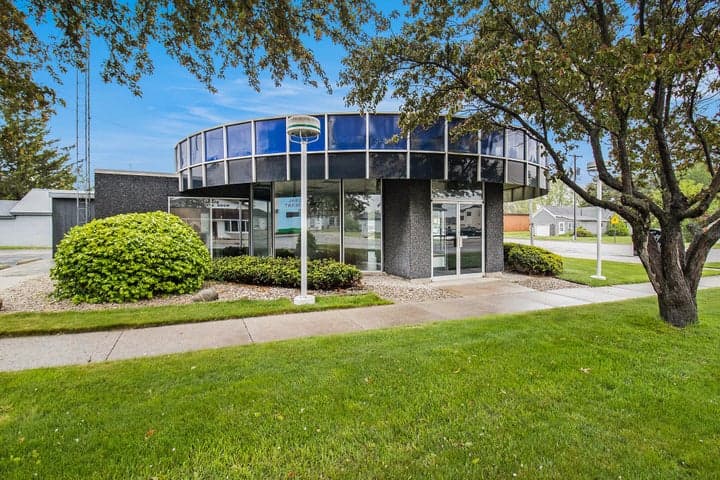 2351 E US 10, Custer, MI 49405