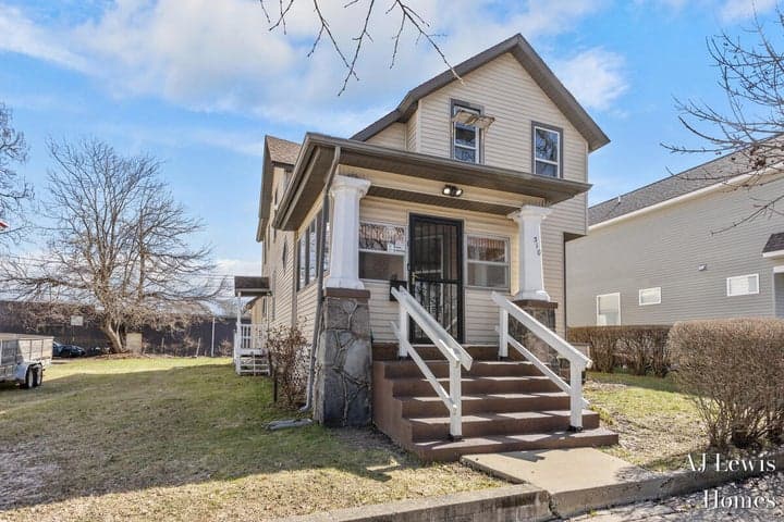 510 La Grave Avenue SE, Grand Rapids, MI 49503