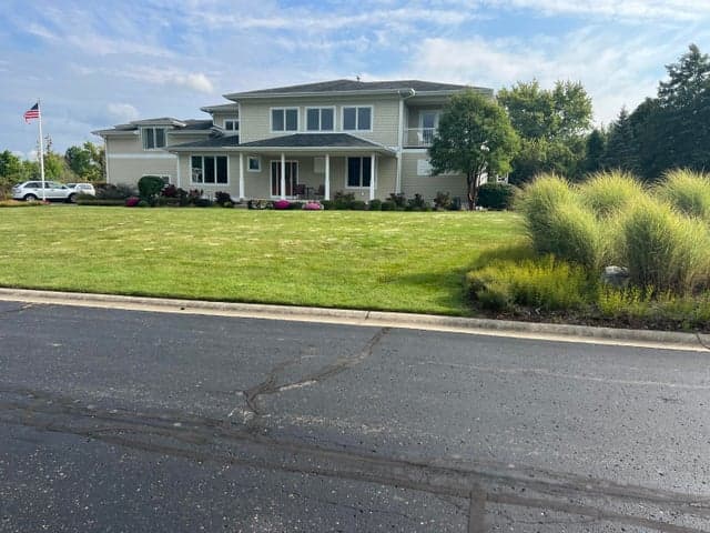 7258 Beverly Drive, South Haven, MI 49090